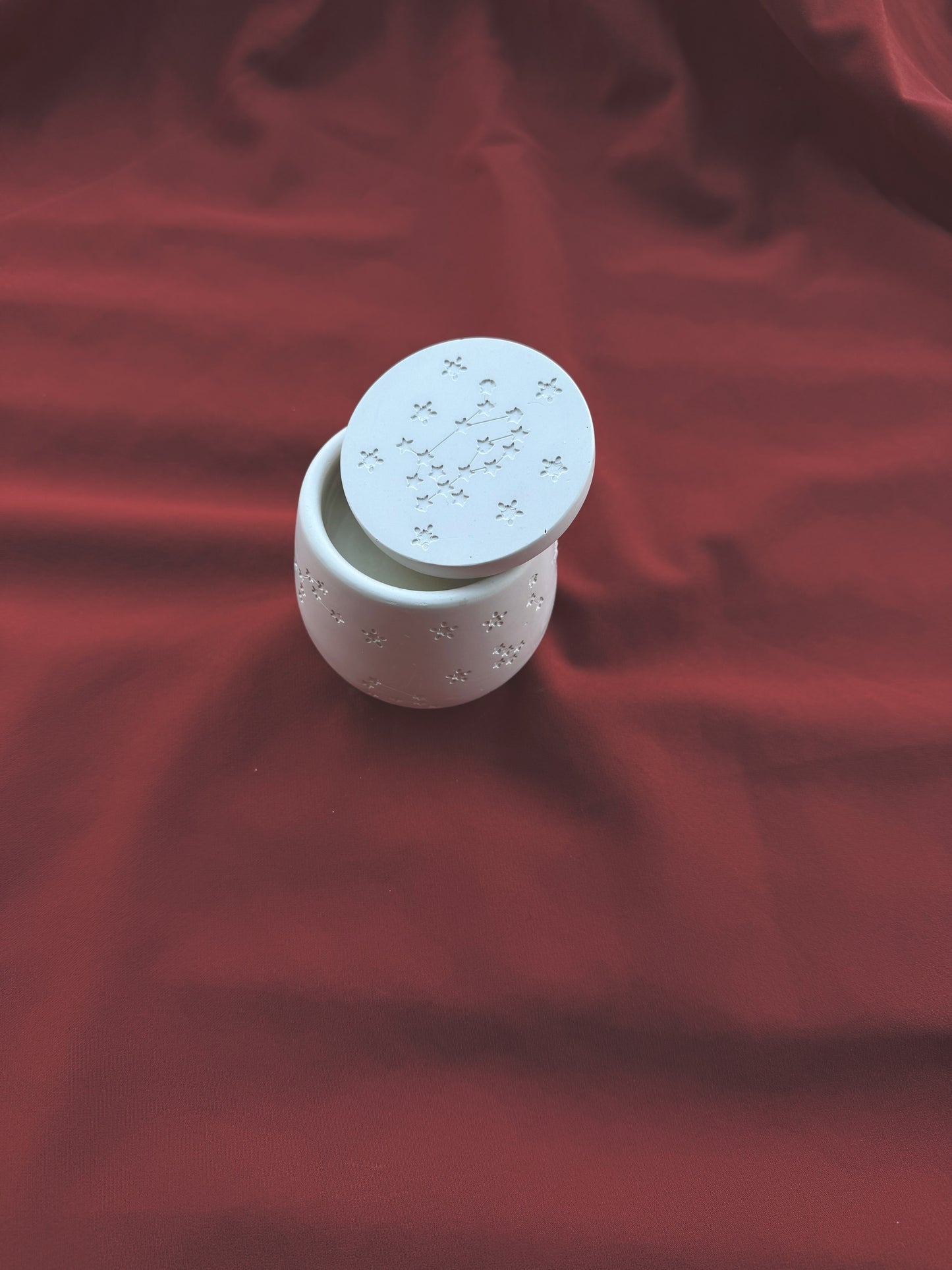 Handmade Jesmonite Candle