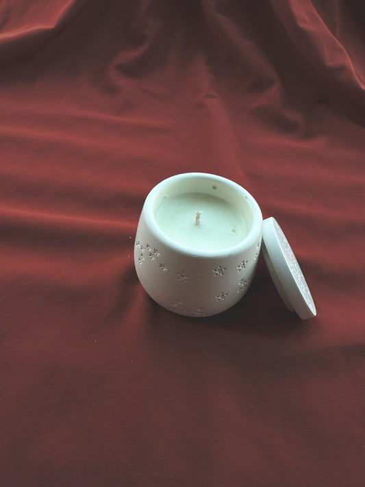 Handmade Jesmonite Candle